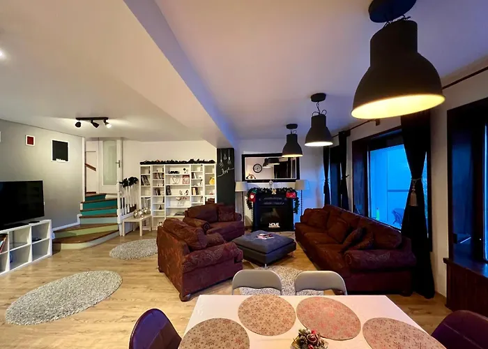 Family Villa Lake View - Therme Bucharest & Otopeni Airport